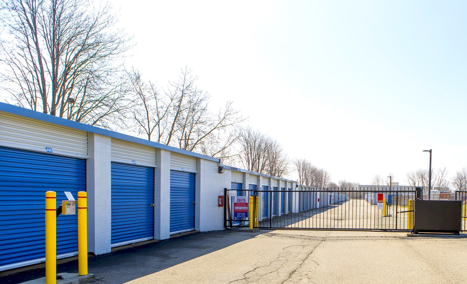 National Storage Canton – Joy Rd 40671 Joy Rd., Canton, MI 48187